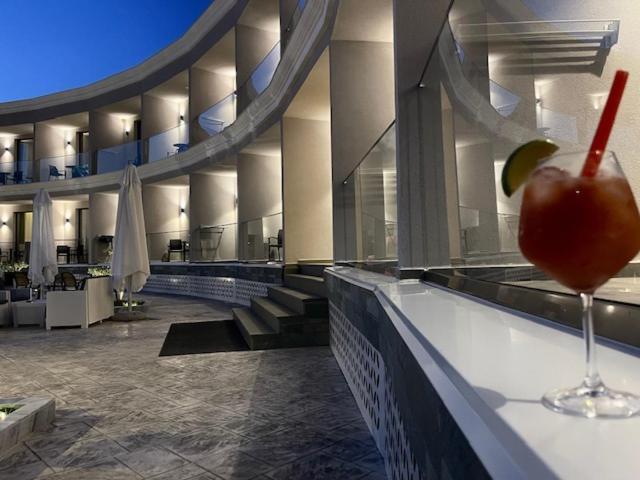 דרמי Ebbi Hotel מראה חיצוני תמונה