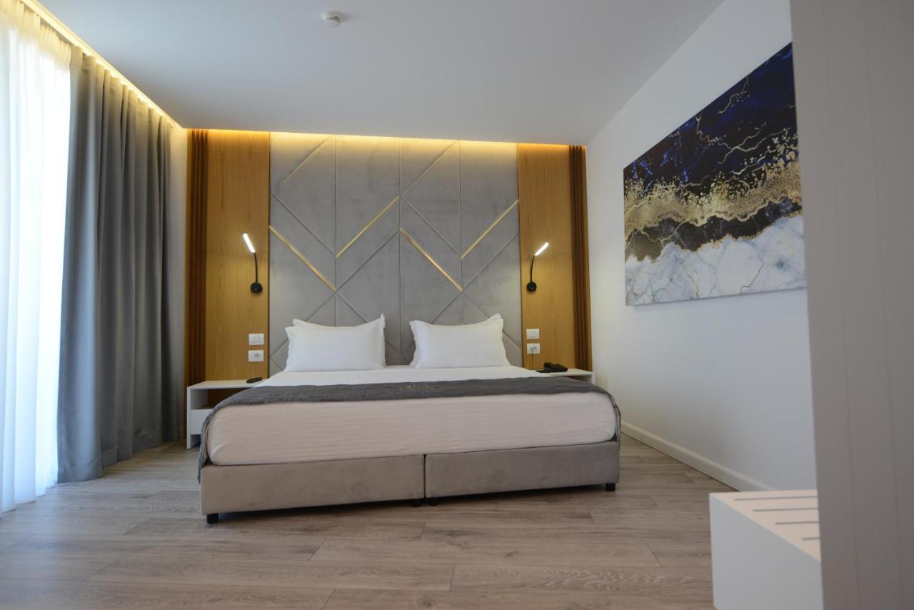 דרמי Ebbi Hotel מראה חיצוני תמונה