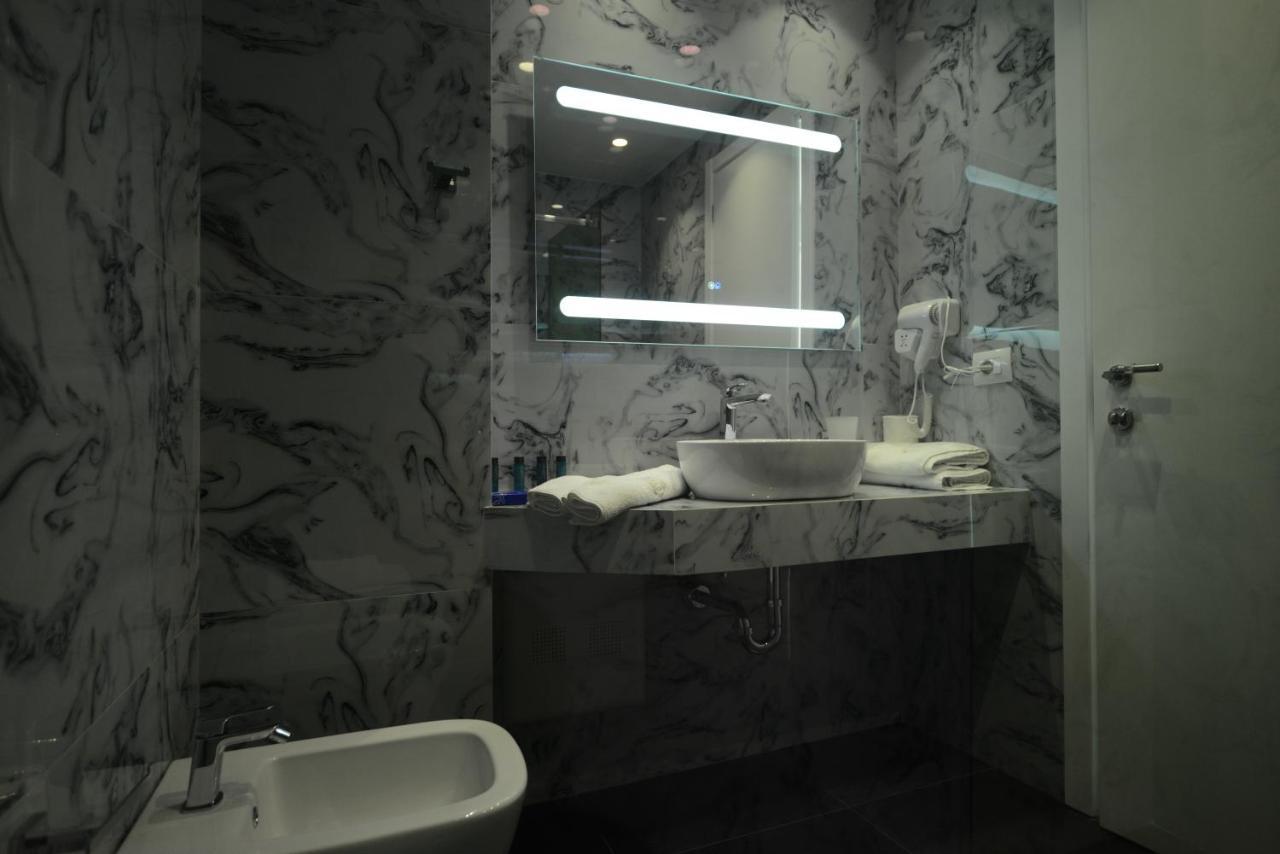 דרמי Ebbi Hotel מראה חיצוני תמונה