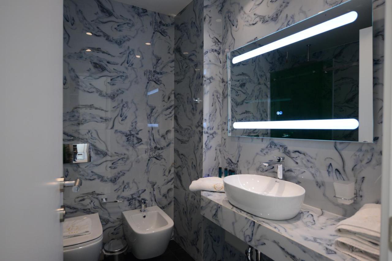 דרמי Ebbi Hotel מראה חיצוני תמונה